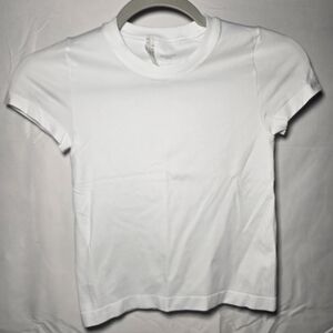 Aritzia Seamless Sinch Smooth Willow T-Shirt White XS Extra Small EUC B3